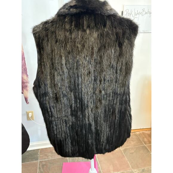 Reversible Mink & Leather Vest - Picture 10 of 10